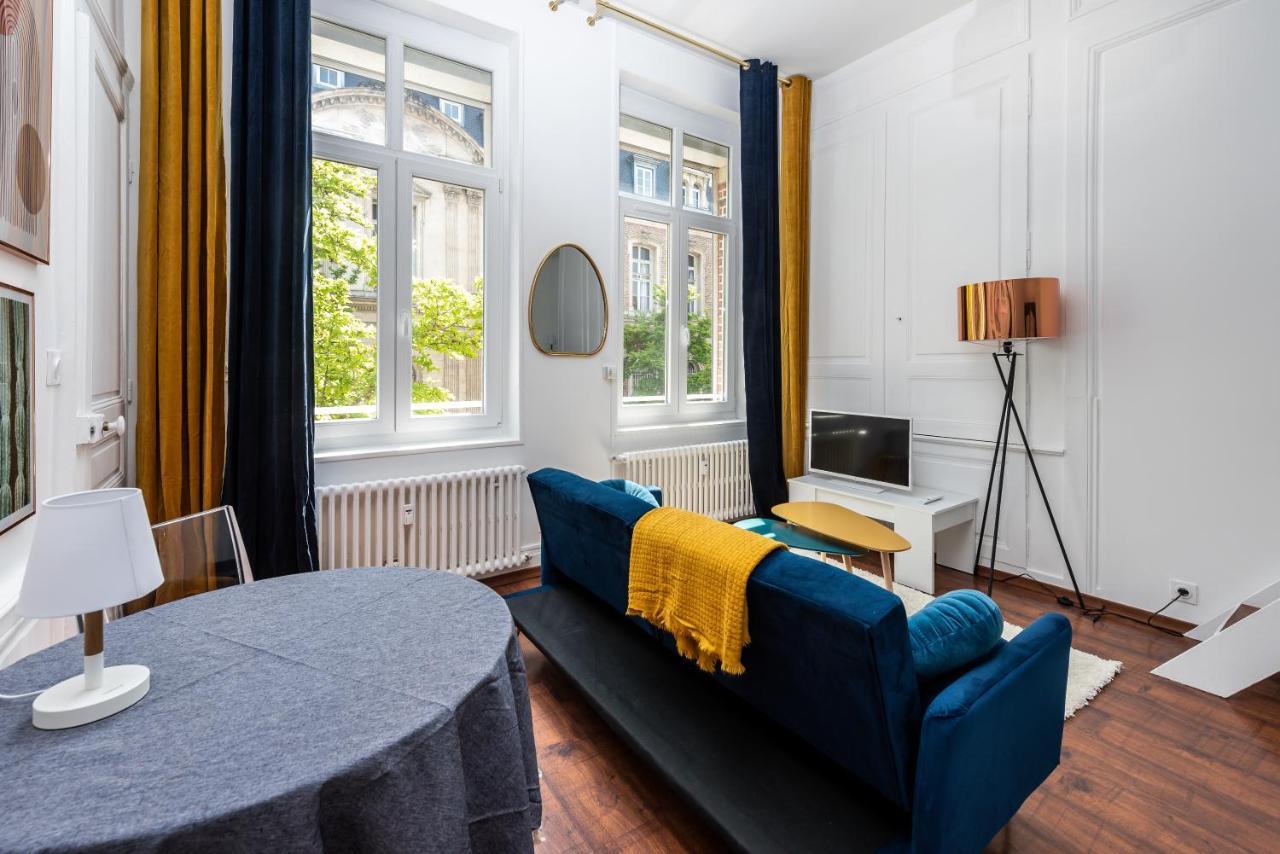 Appartement Centre Ville - Parking Prive Gratuit Амиен Екстериор снимка